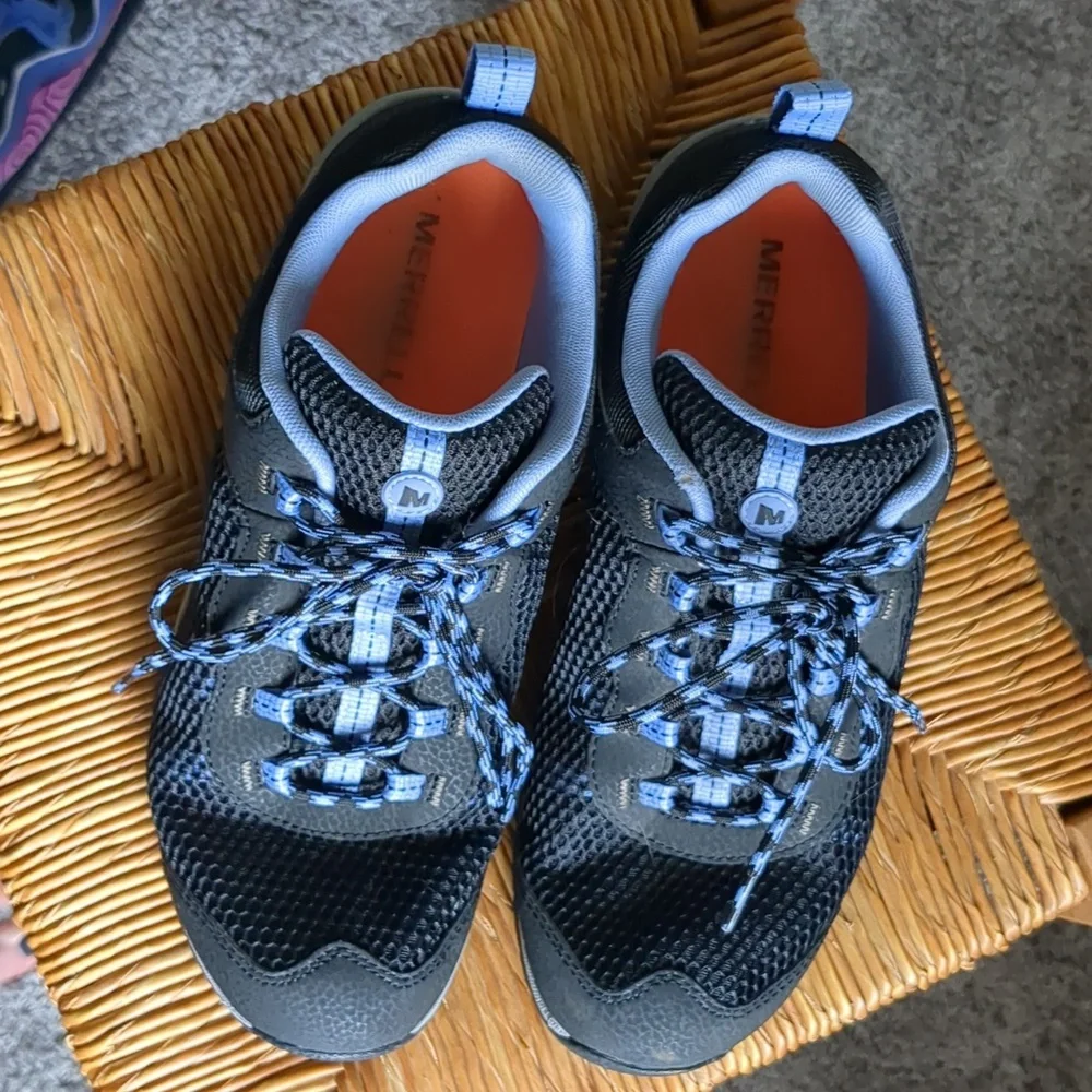 Merrell Riverbed Trail Hiking Shoes - Picture 3 of 11